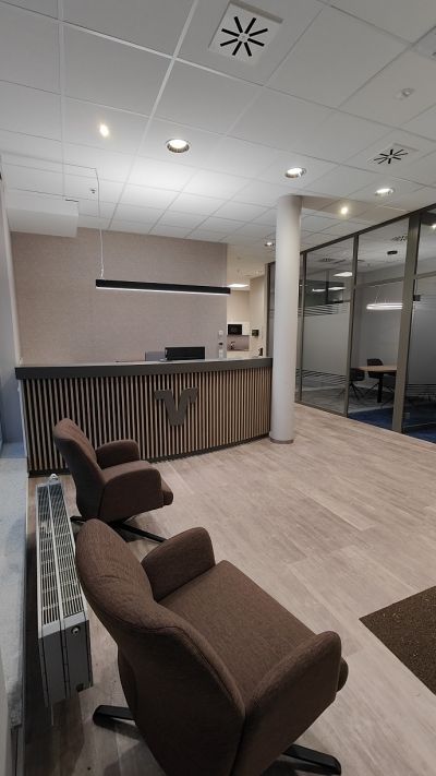 Volksbank FFB, Empfangsbereich